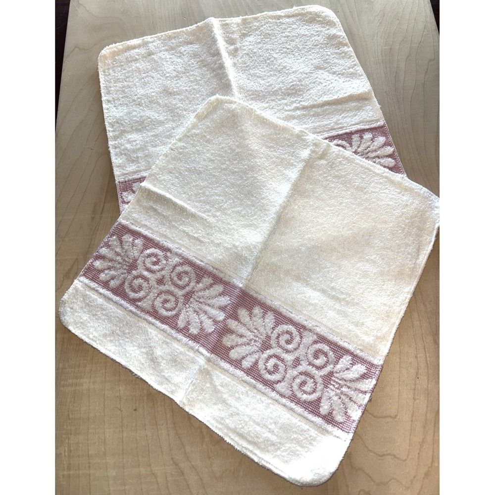 Vintage Cannon Washcloth LOT of 2 New White with Pink Sculpted Santa Cruz Band